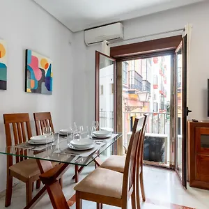Holi-rent Cuna , Sevilla España