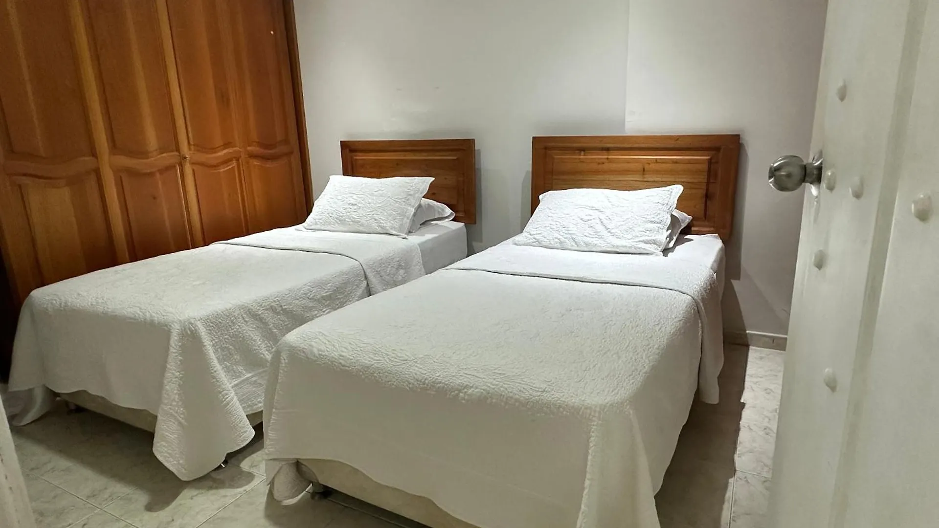 Apartamento Alvarez Картахена 0*,